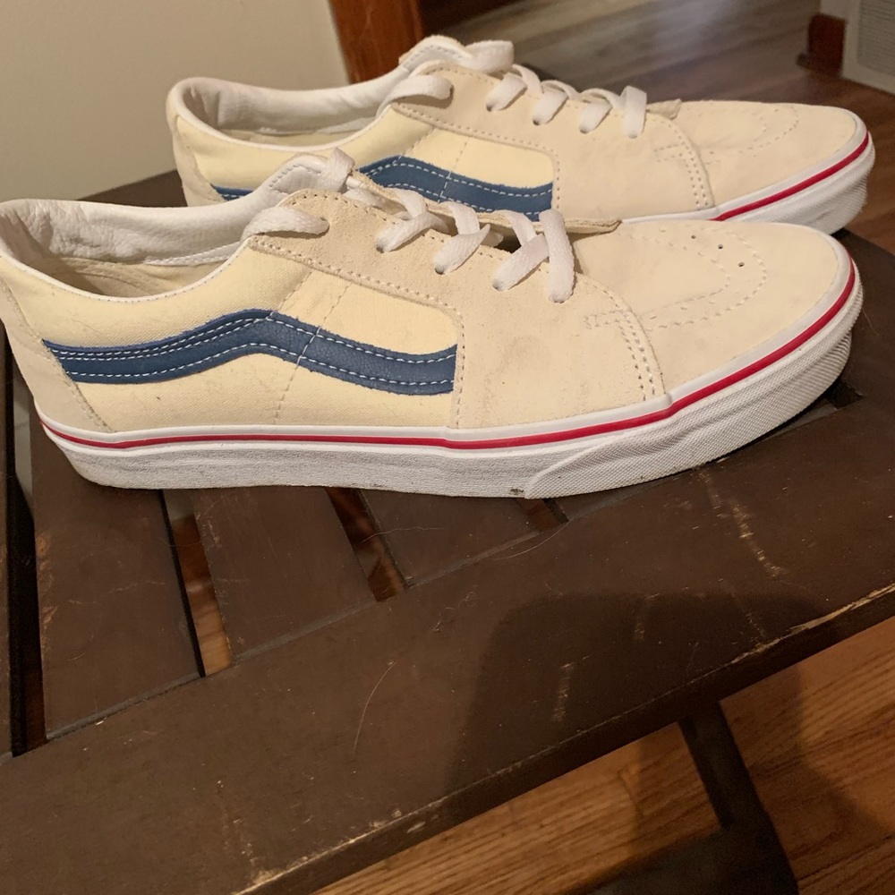Brand new never worn Vans men’s size 9